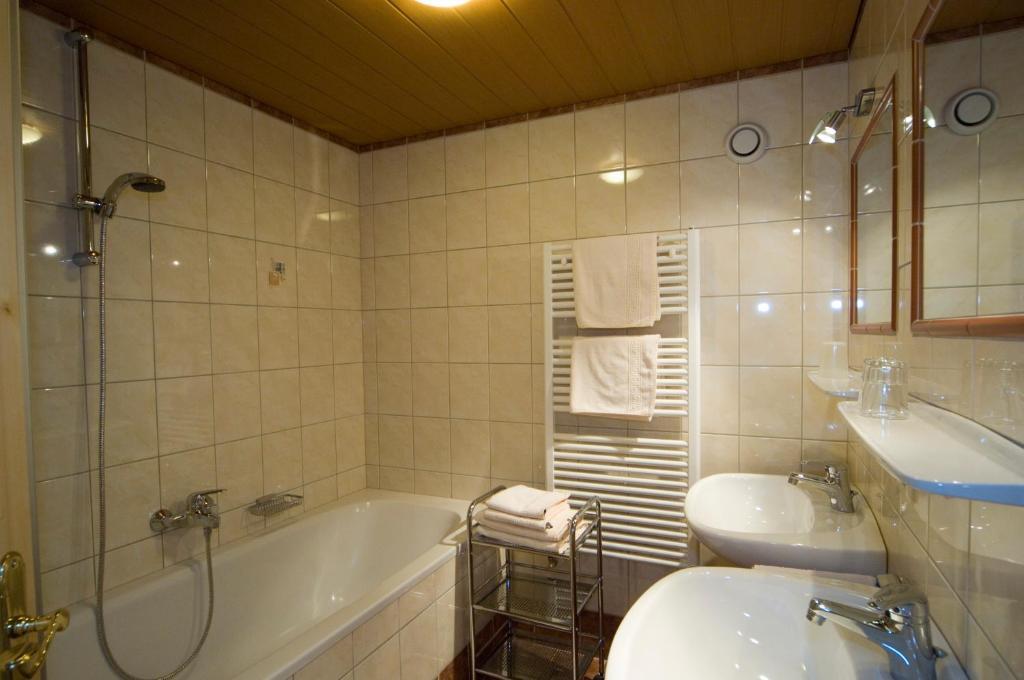 Ferienanlage Reithof Filzmoos Habitación foto